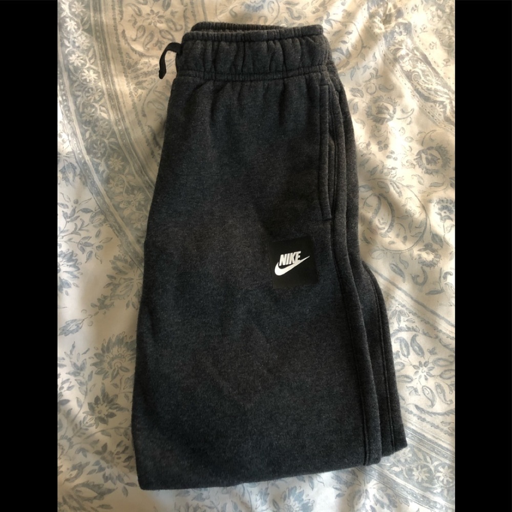 Dark grey Nike Sweatpants